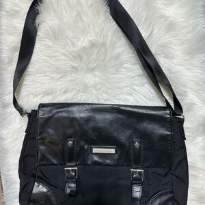 Girbaud Black Men's Crossbody Messenger Bag